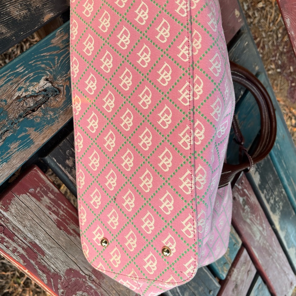 New Vintage Dooney and Bourke Gretta Hanna Tote Bag - Picture 10 of 16